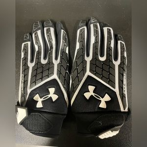 Under Armour men’s padded combat gloves size Medium